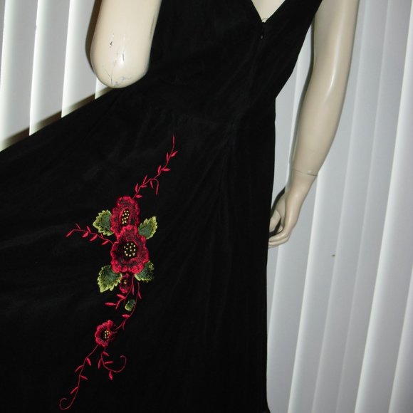 Lapis,black cocktail,party,pure 100% silk,cowl neck,red embroidery,floral,Unique - Picture 8 of 9